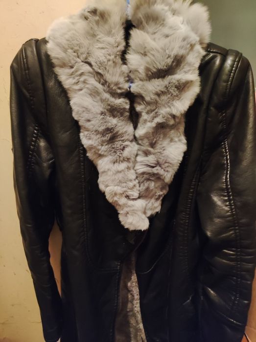 Куртка кожаная 44 размер срочно