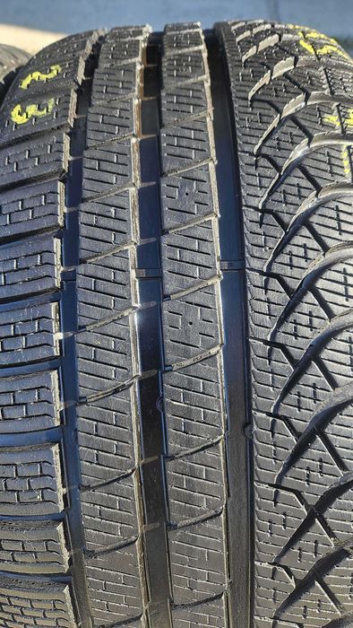 245/40 R18 • Iarna • Pirelli P Zero Winter MO1 97V XL | 2 buc | DOT 2023 | Pret/buc