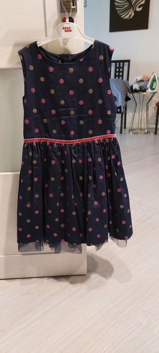 Платье нарядное для девочки на 8-9 лет новое