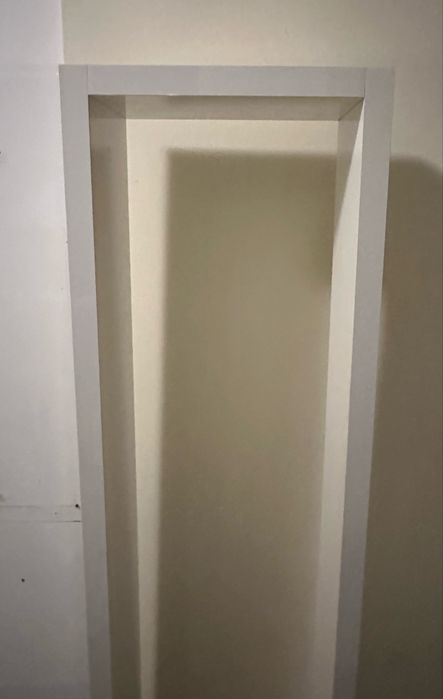 Двоен дървен рафт бял