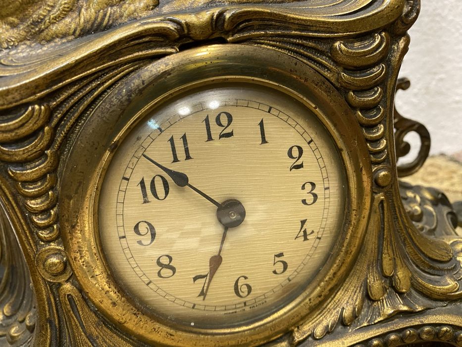 Стар френски часовник каминен часовник