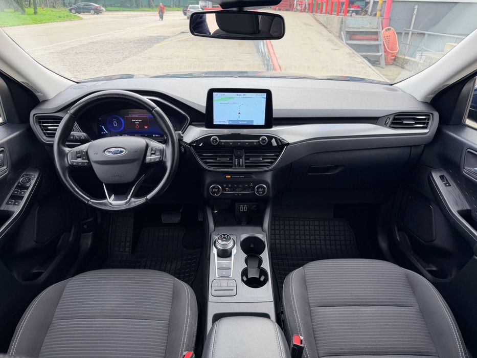 Ford Kuga Titanium 1.5 diesel-120CP-automata-proprietar de 2 ani!