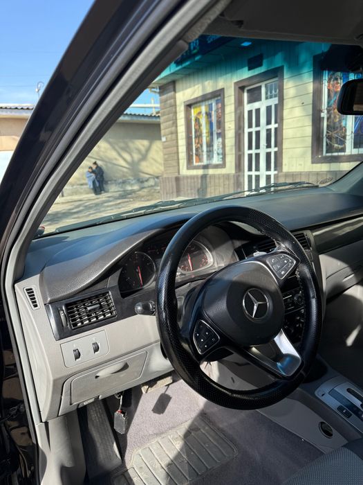 Gentra 2018 qora sotiladi