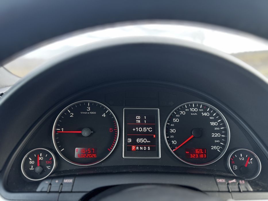 Audi A4B7 automat