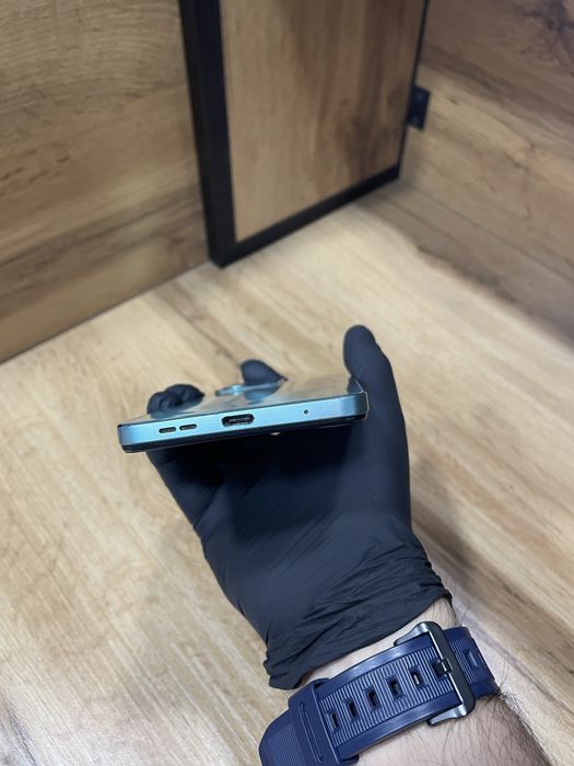 Redmi note 12 xotira 8/256 Gb