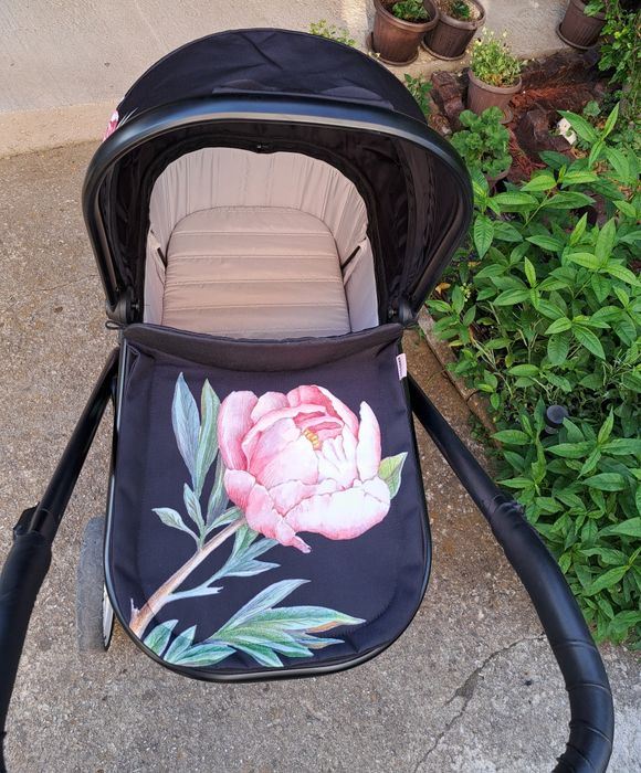 Бебешка количка KIKKA BOO