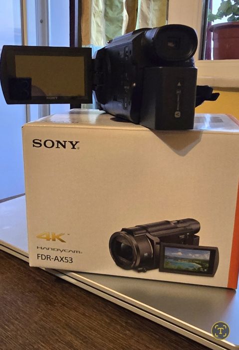 vand Camera video SONY HandyCam
FDR-AX43B, 4K, Wi-Fi, negru