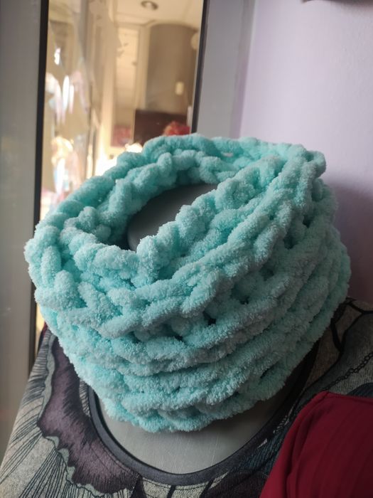 Нови топли и мекички шалове!