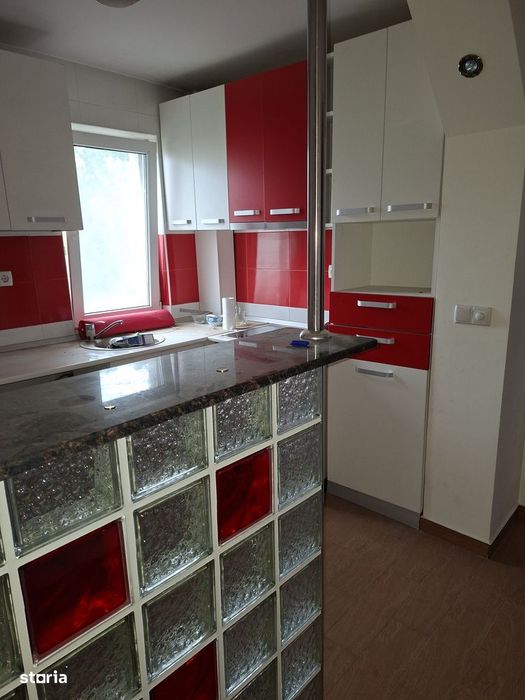 Vanzare apartament 3 camere in Ploiesti zona Vest