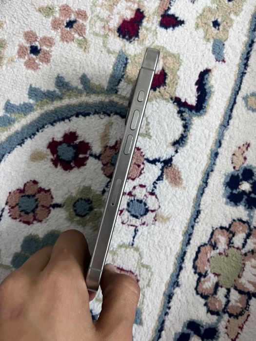 Iphone 15 pro, titan