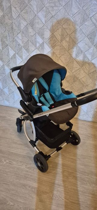 Продам детскую коляску 3+1