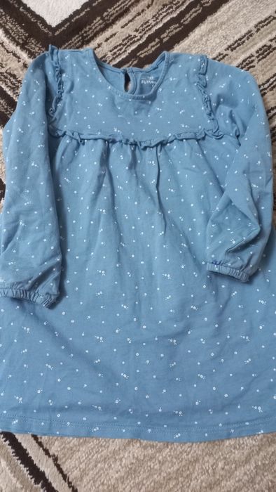 Продам пакет вещей от 3-5 лет