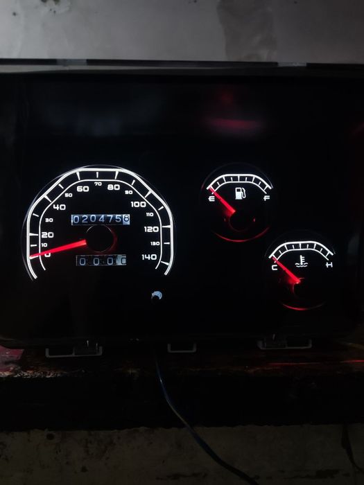 Damas 2 tablo sotiladi. Продоется приборная панел Дамас 2.