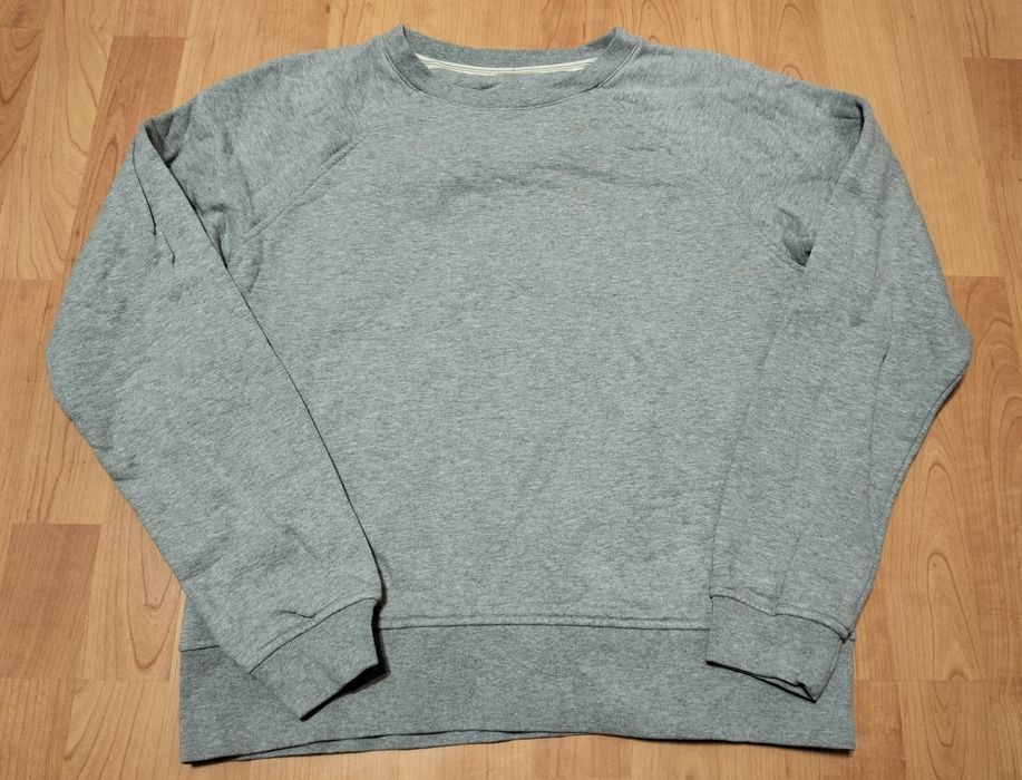 Pulover Fjallraven greenland mărime L și jeanși Acne Studio  S