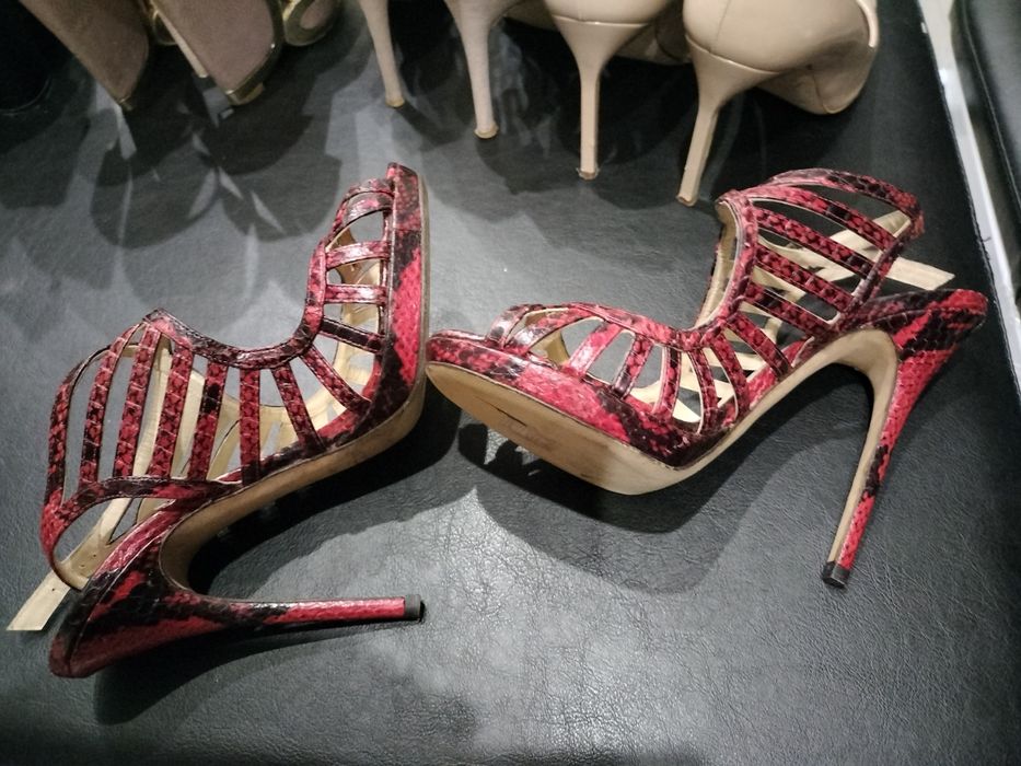 Sandale Jimmy Choo 39- 1000 lei perechea