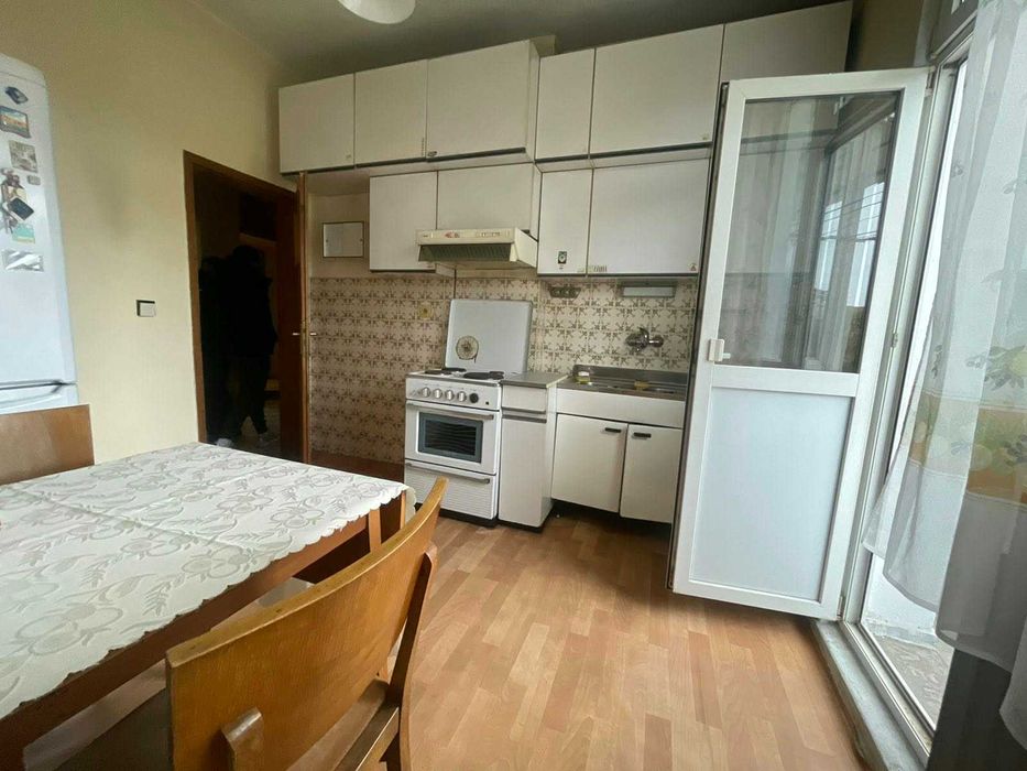 Дава се под наем Четиристаен апартамент в София, Център - 160 кв.м за 850 € - Снимка #4
