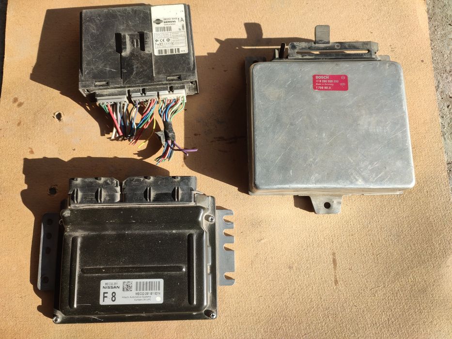 Ниссан.Шлейф руля .Стартер.Форсунки.