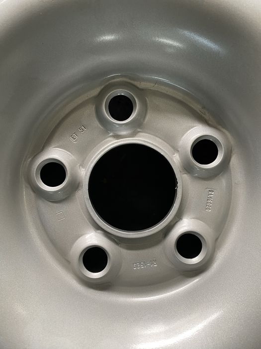Roti iarna R16 VW T5 T6 Jante noi + anvelope 215/65R16 Pirelli Cinturato Winter 2