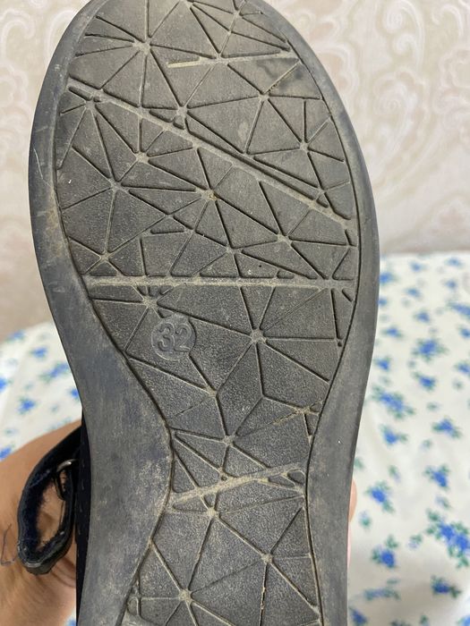 прдаю обувь