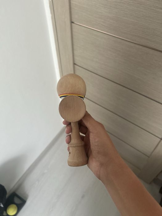 Kendama sweets broken shape romb