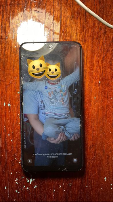 Продам Самсунг А10