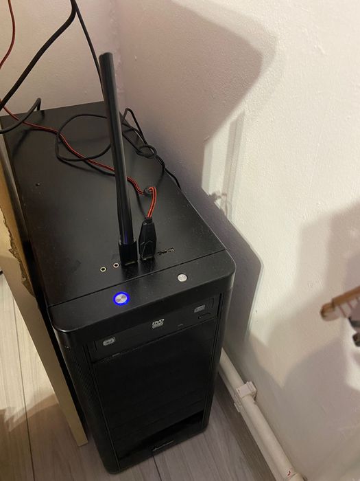 Vând Unitate Calculator +Monitor