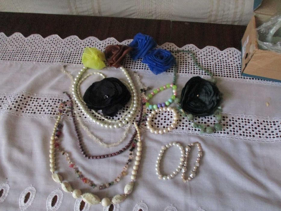 Бижута /Аксесоари