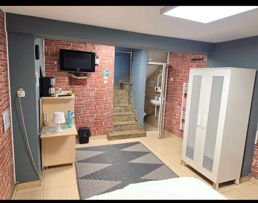 Camera mobilata, pentru locuit, spatiu birouri sau regim hotelier
