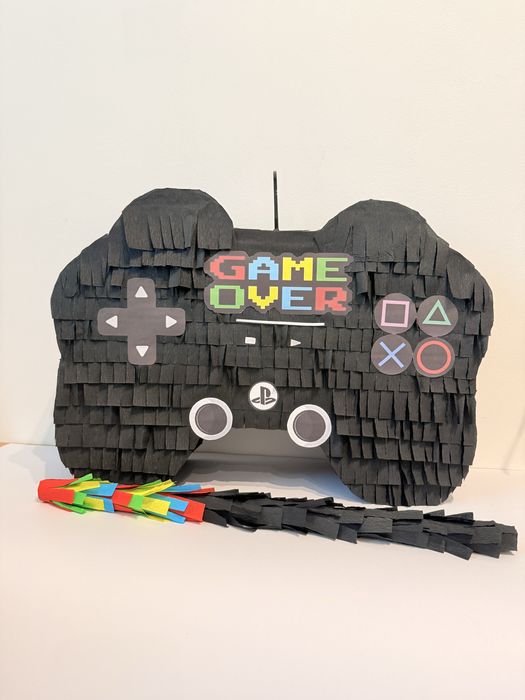 Пинята джойстик/Game controller