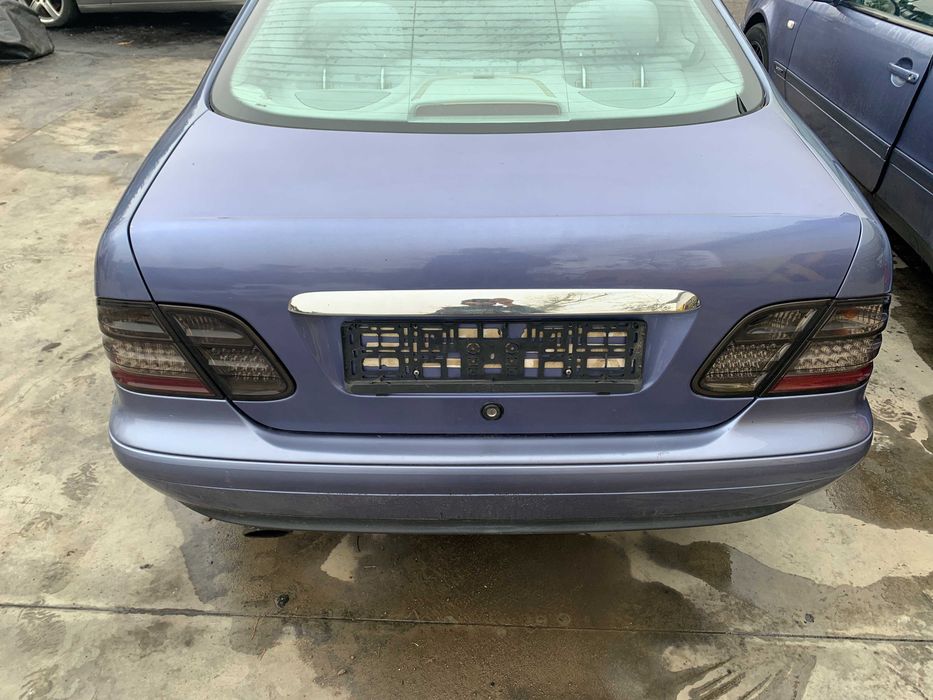 Dezmembrez mercedes clk w208 2.3 i/bara fata clk w208/capota w208/