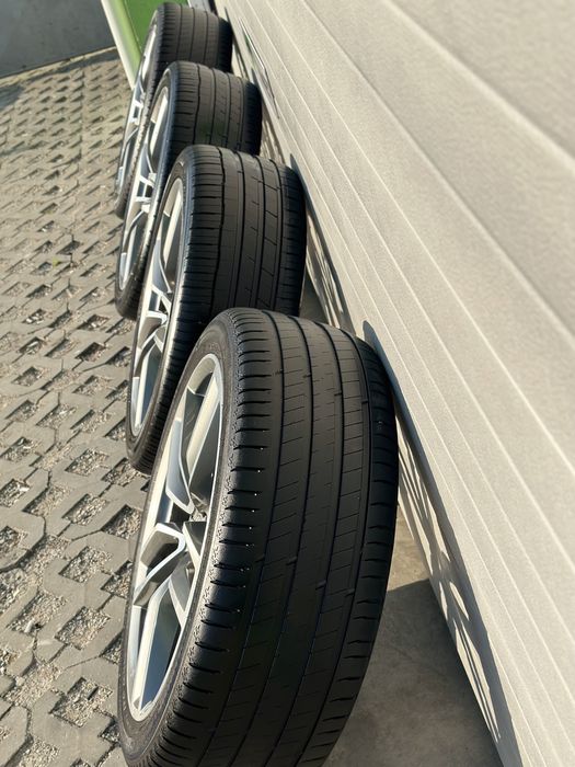 Джанти с гуми AUDI SQ5 21 8R0601025AM