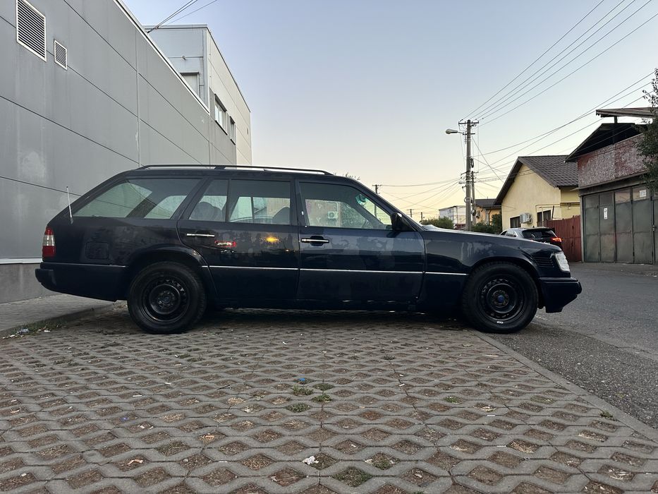 Mercedes Benz W124 E250 D