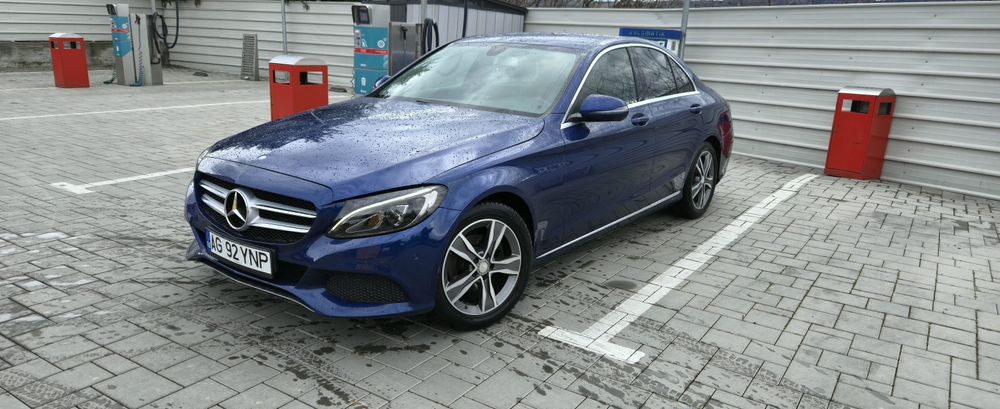 Mercedes C200 , Avantgarde , 2015 , Culoare Superbă