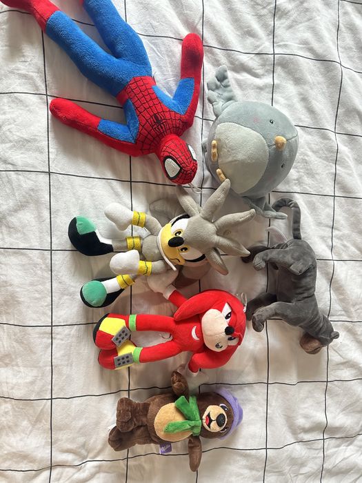 Плюшени герои - общо 35лв