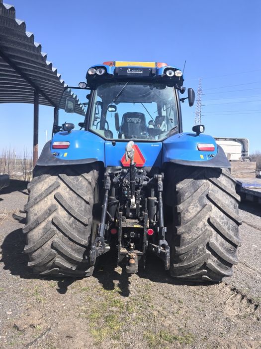 Tractor New Holland T8.420/ Case 370 cvx