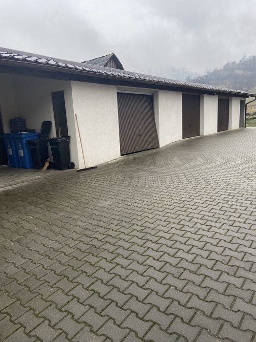 Case si anexe,gradina