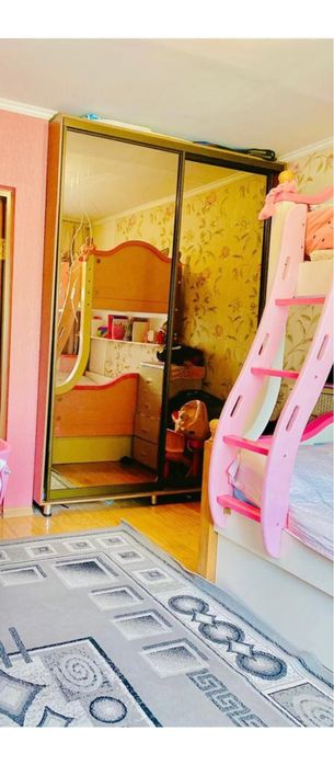 кровать детская двухъярусная