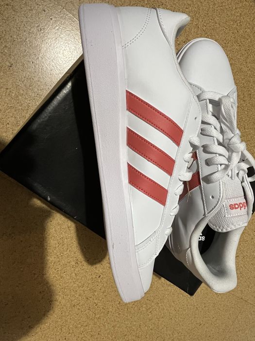 Маратонки  Adidas 44