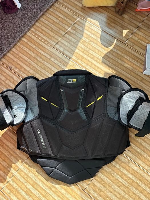 нагрудник хоккейный s3 pro