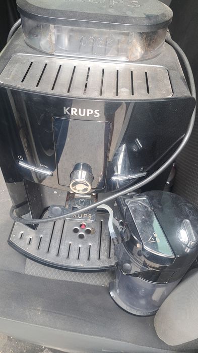 Espressor krups.