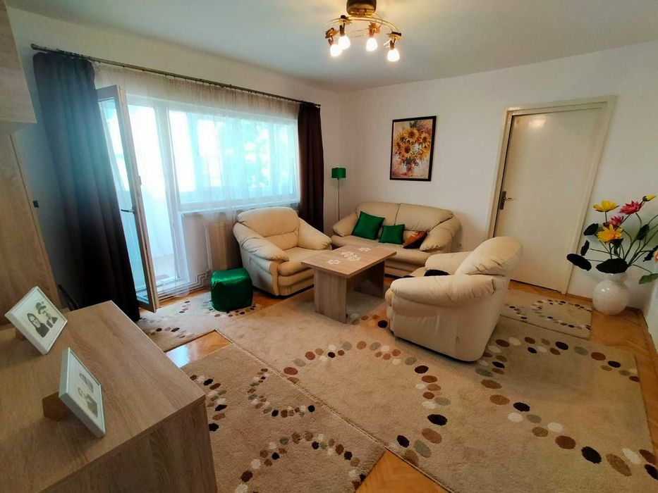 Vand ap 3 camere Spital Judetean