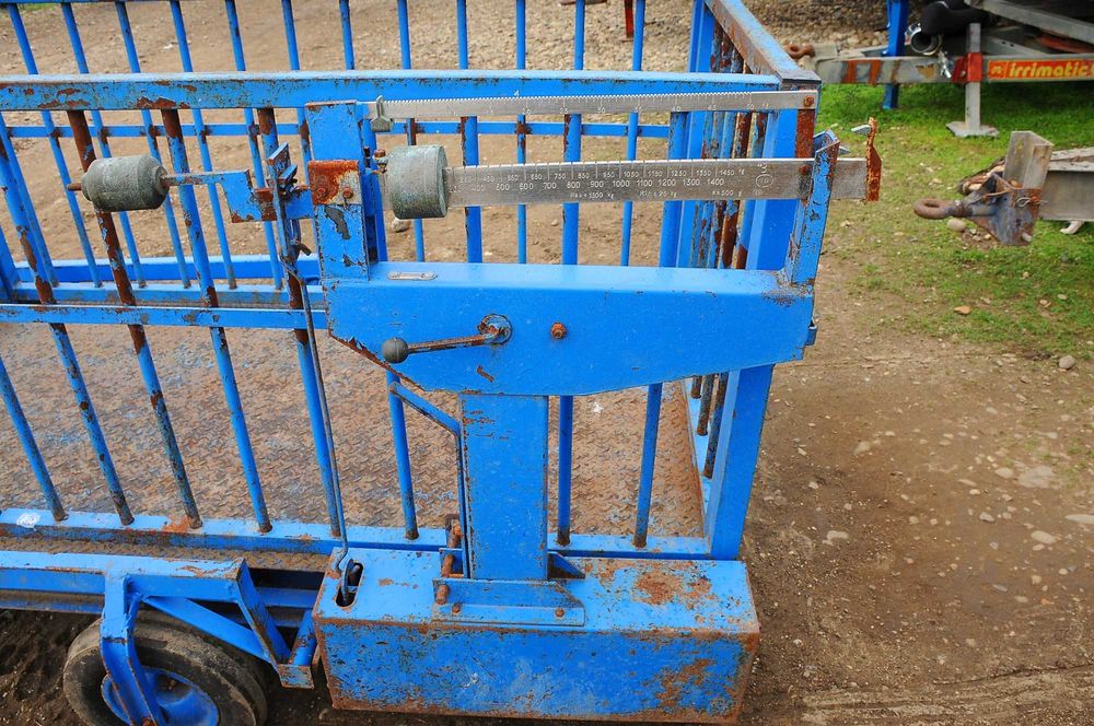 Cantar pentru animale cantareste pana la 1.5 tone, mobil, remorcabil