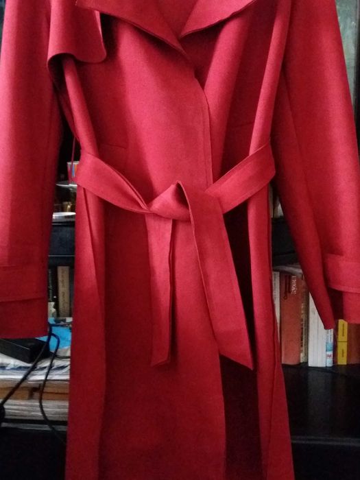 Стилно дамско манто