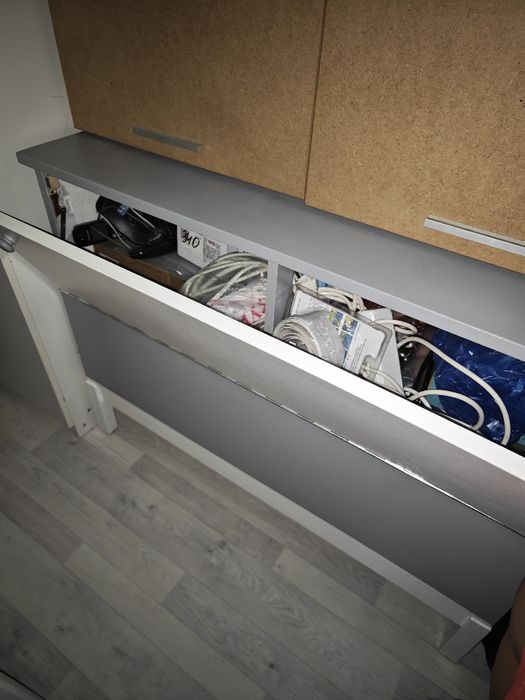 Продам стильную  тумбочку