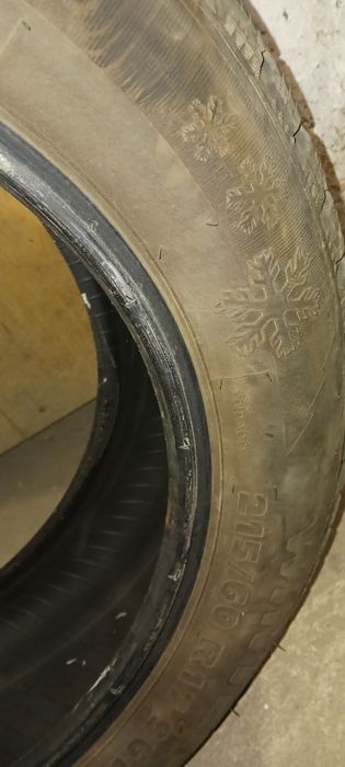 Продавам зимни гуми 17 цола