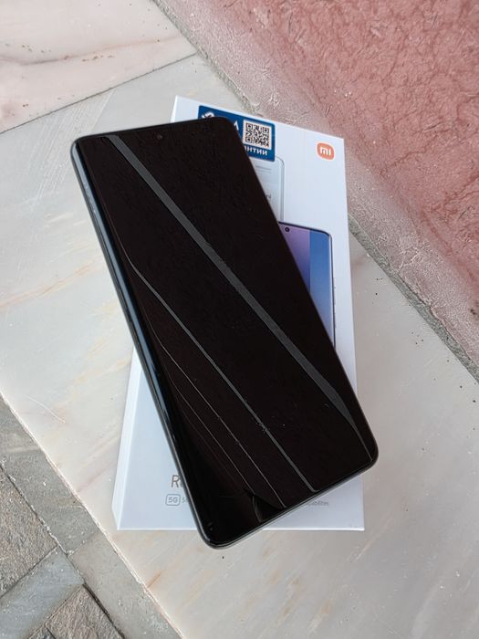 Redmi Note 13 Pro + 5G 12/ 256 gb ideal sotiladi