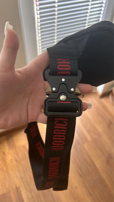 Чантичка Hoodrich