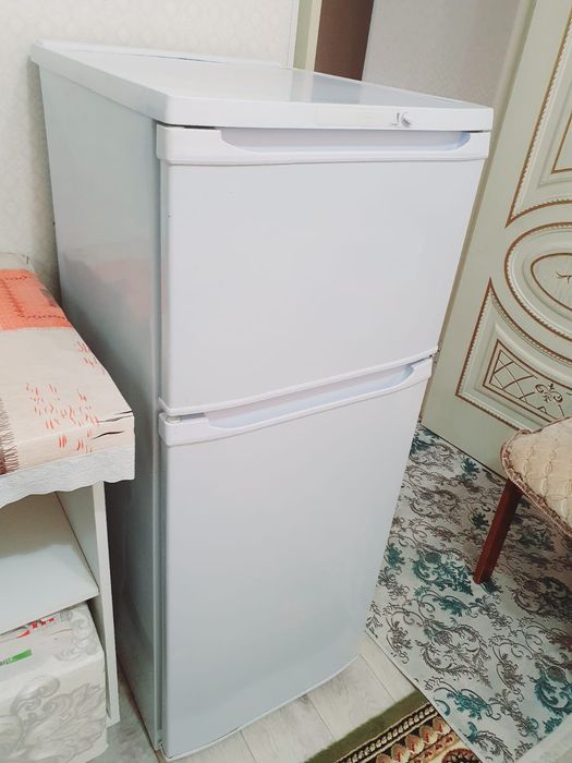 Холодильник на продажу