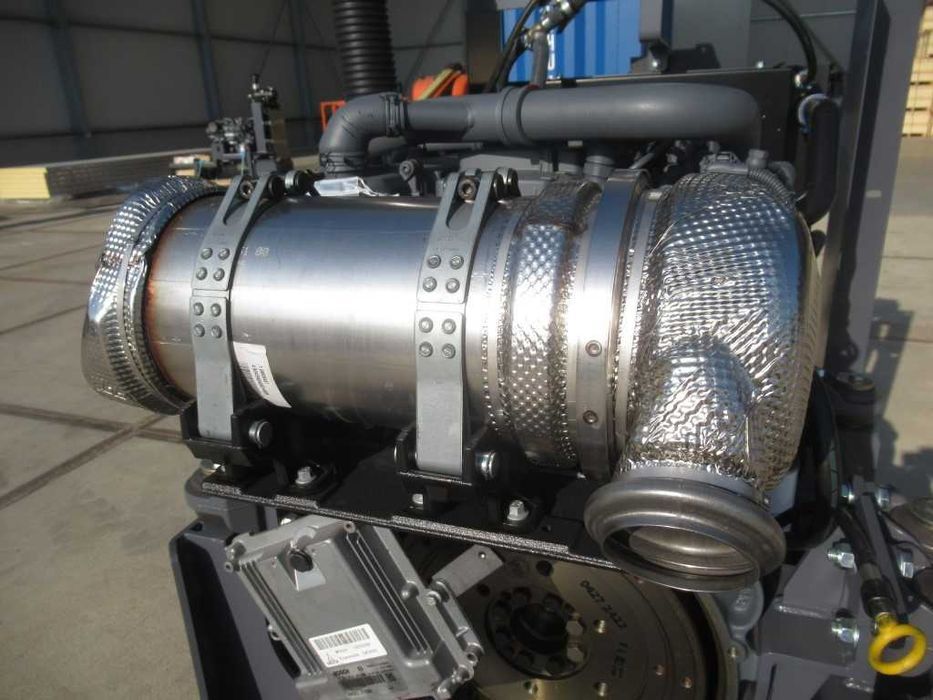Motor complet nou Deutz - TD3.6 L4 in 4 pistoane 74 cai putere