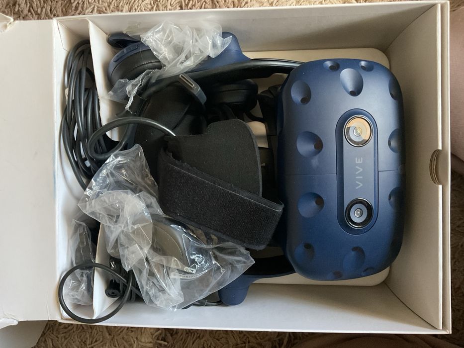 Виртуальная реальность Htc vive pro